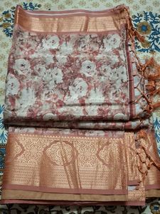 Floral digital Print  silk saree with zari border