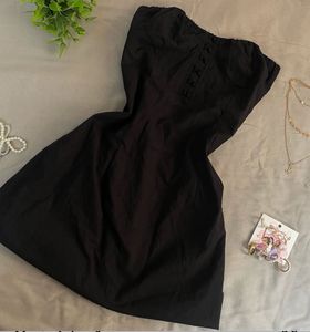 Black Strapless Mini Dress (bust 30-32)