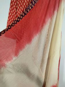 Red Printed Kurta Set (Women&#39;s)