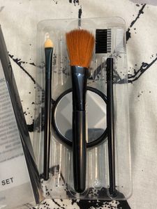 Complexion Brush Set