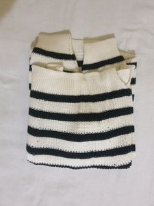 Women White &amp;vBlack Stripped Pullover