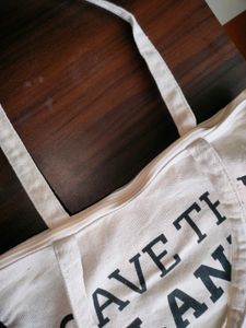 TOTE BAG WITH SCRUNCHEEZ🎉🤩🥳