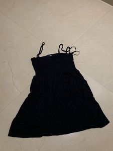 H&amp;M Black Strapless Top