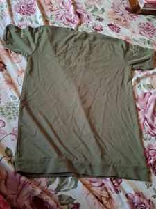 Casual Olive Green T-Shirt