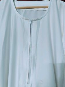 White Zippered Abaya