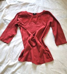 Fig Branded Maroon Top. Size XS