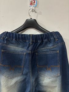 Roadster Trouser Jeans For Women.