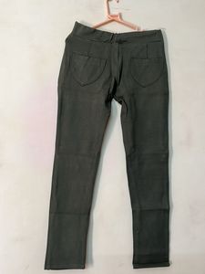 Women Olive Jegging