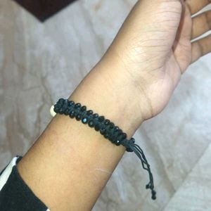 🌊 Cowrie Handwoven Black Bracelet
