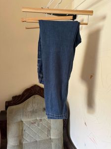 Green &amp; Yellow Printed Tunic Tops With Navy Jeans