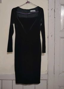 Elegant Black Velvet Midi Dress