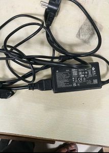 HP LAPTOP CHARGER NEW AND ORIGINAL 65 WATT