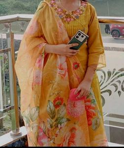 Amazing mustered yellow kurti set💛