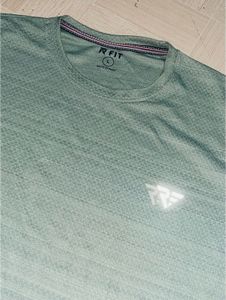 R-FIT Sporty T Shirt