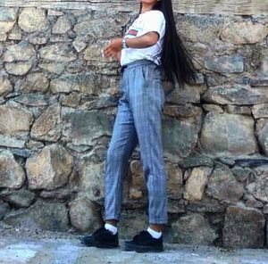 H&amp;M Women&#39;s Grey Check Paperbag Trousers