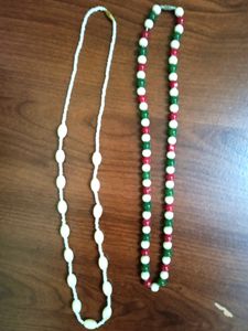 Set Of 2 Beads Necklace