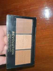 Makeup Revolution Face Palette