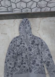 Grey Sweat Shirt Size S brand Max