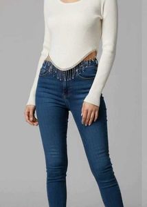 Chic Asymmetric Hem Top