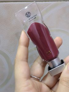 Christmas Sale 🎅🏻Worth It Velvet Lipstick