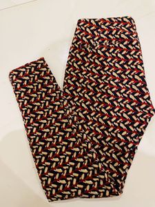 PRINTED SKINNY PANTS BY ZARA