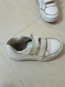 Kids White Casual Shoes