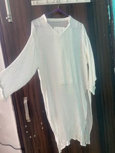 Elegant White Tunic Top
