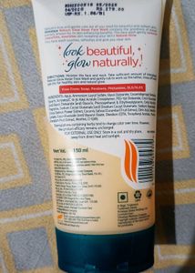 Himalaya Natural Glow Face Wash