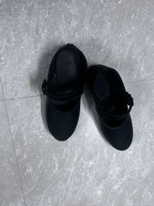 School Shoe Black paragon
