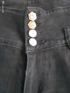 Like New Black Faded Fitted Skinny Jeans👖Girls
