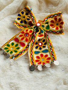 RUDIKAA- Big Traditional Bow – Bold &amp; Elegant