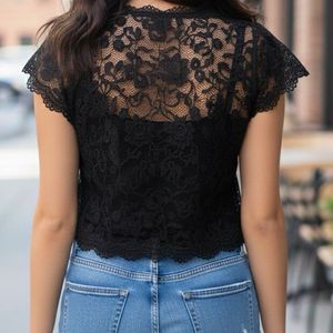 Chic Black Lace Crop Top