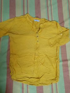 Set Of 3 Shirts/ Tops