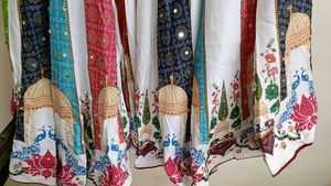 Colorful Embroidered Lehenga With Necklac