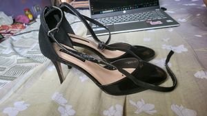 Dorothy Perkins Heels