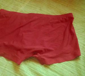 Red Men&#39;s Silk Seamless Boxer Briefs