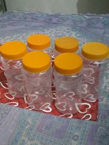 Plastic Food Storage Containers - Set of 6
