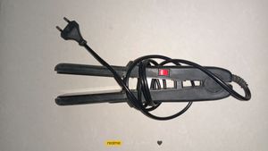 Nova Hair Straightener