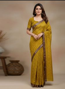 Saree With Blouse
