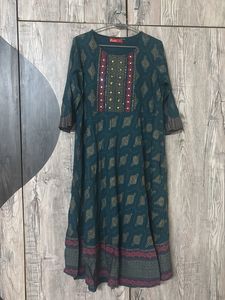Gown -1