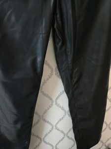 H&amp;M Imitation Leather Trousers