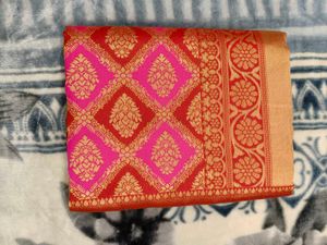 Pink &amp; Gold Banarasi Saree
