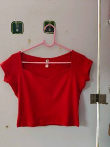 Red Square/Sweetheart Neck Crop Top