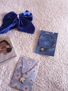 Assorted Hair &amp; Jewelry Accessories