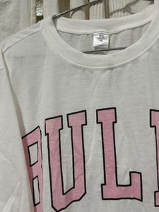 Oversized white shirt — size XL With text