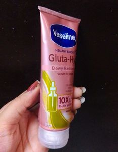 VASELINE Gluta - Hya Serum-in-lotion