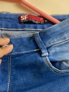 BLUE DENIM JEANS