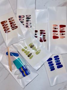 Press On Nail Bundle