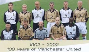 Man Utd 100 year Anniversary reversible jersey