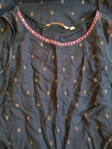 Avaasa Kurti